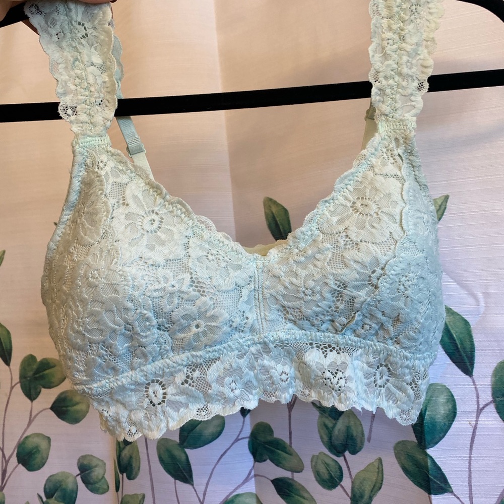 NOWT Lace bralette